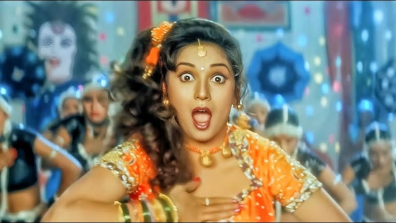 माधुरी दीक्षित का यह हिट नंबर है पाकिस्तानी उस्ताद नुसरत फतेह अली खान की कव्वाली की कॉपी,  मिला था डांस क्वीन का दर्जा