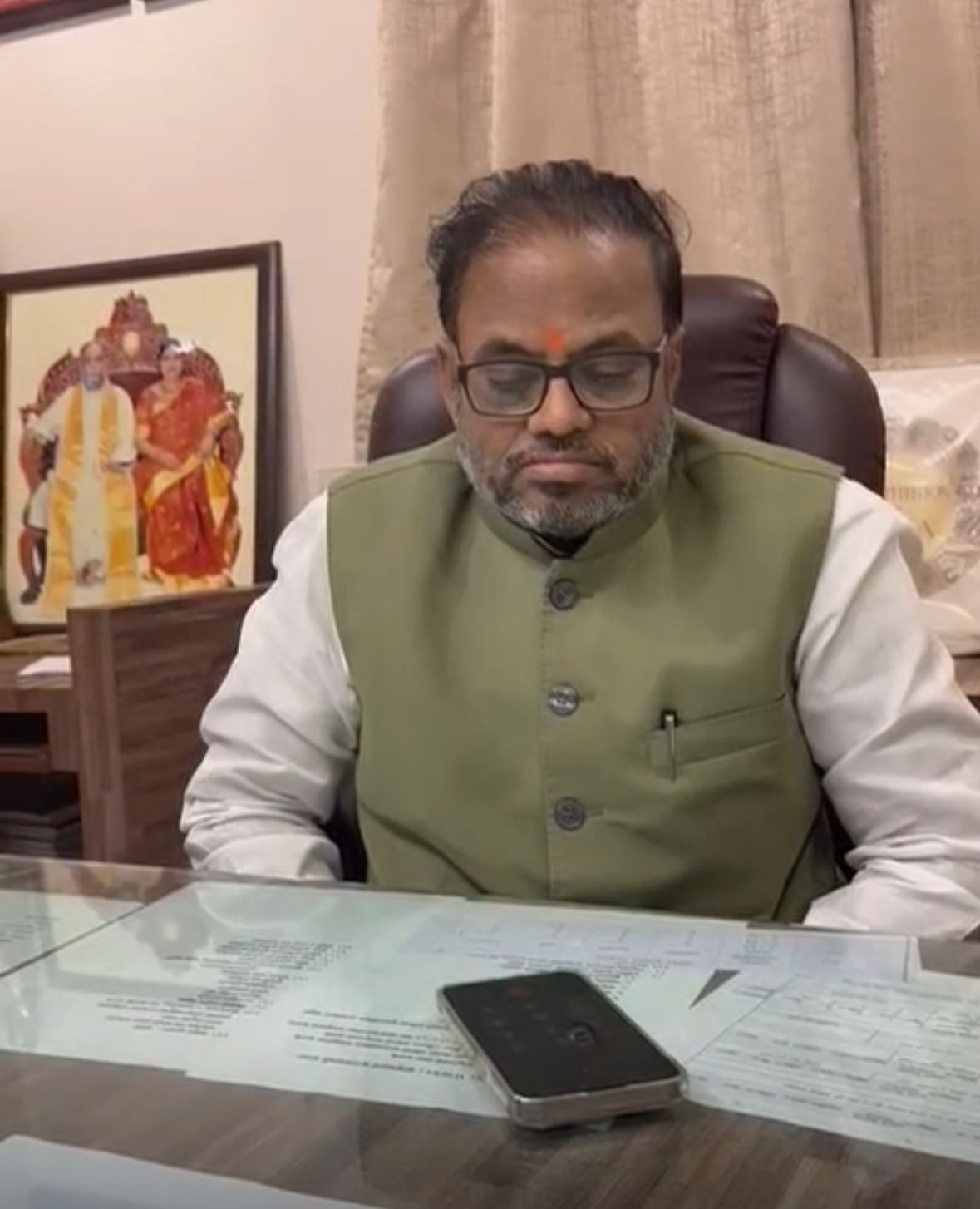 'इस्लाम के बारे में पूछें... अमरावती में लगे होर्डिंग पर खड़ा हुआ विवाद, जानें पूरा मामला