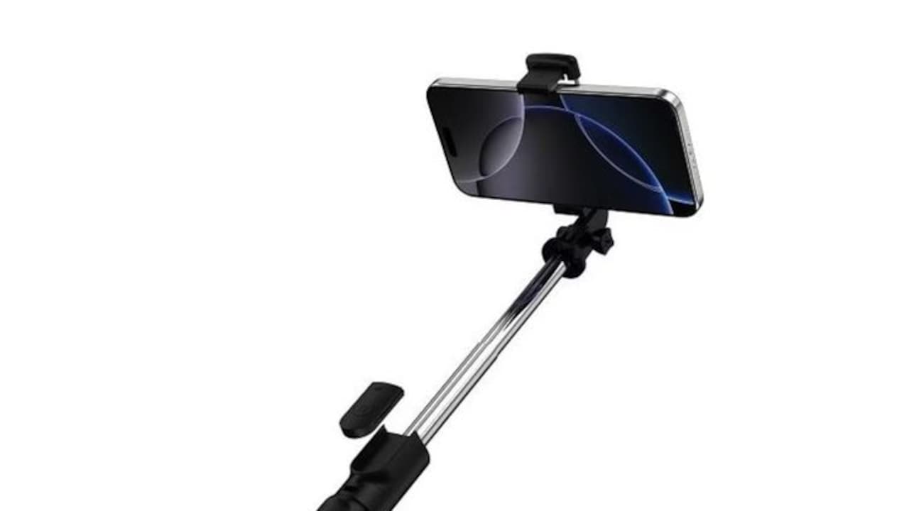 Top 5 Bluetooth Selfie Stick Tripods for Travel and Vlogging