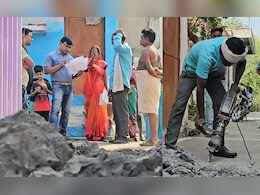 MP में इंजीनियरों का एक और कारनामा: करेली में पहले सड़क बनाई, जान‍िए अब वापस क्‍यों तोड़ दी?