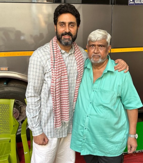 Abhishek Bachchan Remembers Makeup Artiste Of 27 Years: "He Was Part Of My Family"