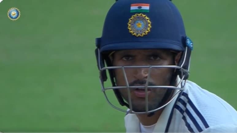 Ind vs Rsa:  ध्रुव जुरेल का 'डबल' धमाका, इन 3 बल्लेबाजों को दे दी टेंशन, चौथे की परेशानी तो बहुत ही ज्यादा बढ़ गई