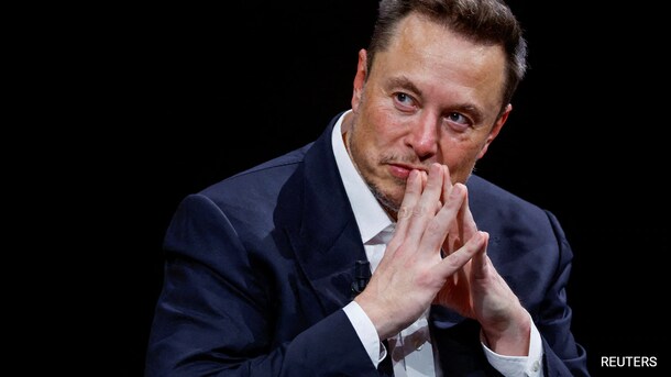 Elon Musk Buries Beef With Frenemy, Calls Rival Obvious AI Leader