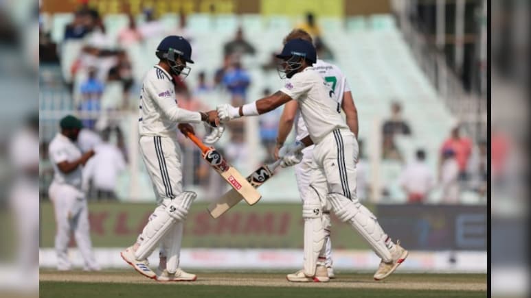 IND vs SA: भारतीय बल्लेबाजों का फ्लॉप शो, घरेलू टेस्ट सीरीज में तीसरी बार दर्ज हुआ ये अनचाहा रिकॉर्ड