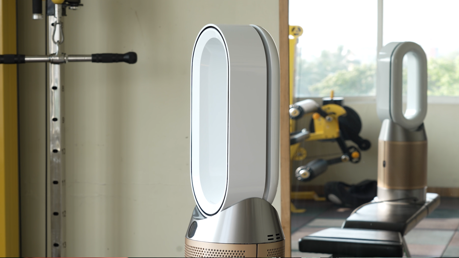 Google Gemini 3 Launch! + Dyson HP 12 Review & Car Tech Rant | Tech360