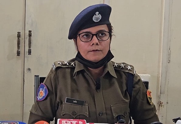 एसीपी छवि शर्मा