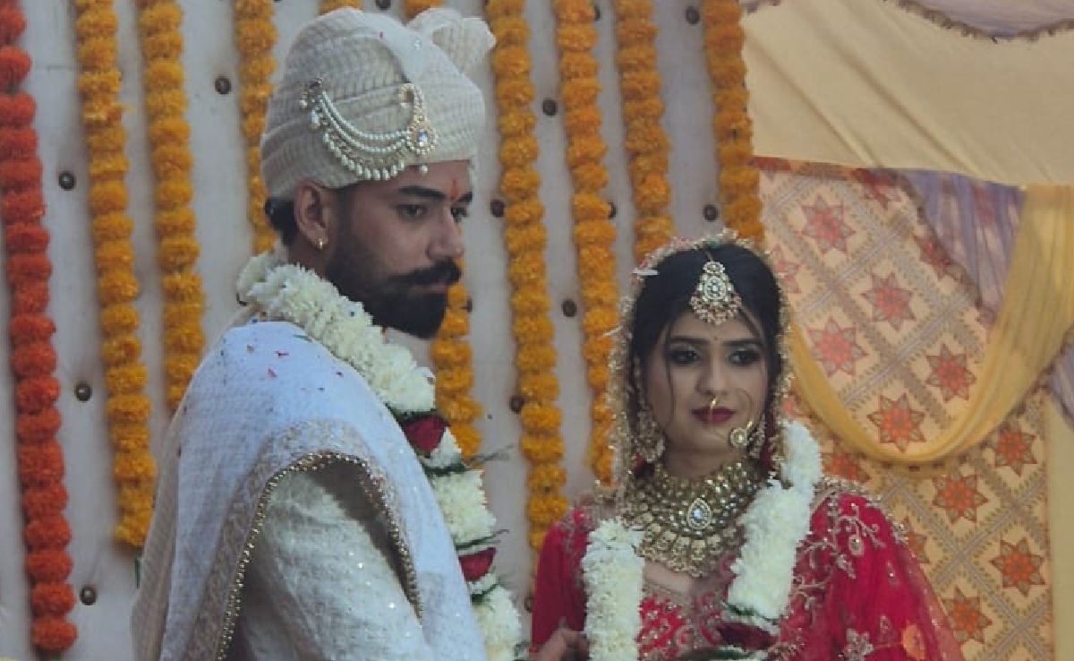 दूल्हे ने शगुन में मिले पांच लाख रुपये लौटाए, एक रुपये और नारियल लेकर रचाई शादी