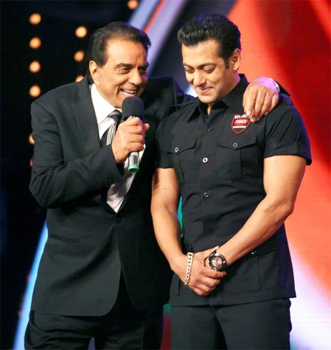 Emotional Salman Khan Prays For Dharmendra's Recovery: "I Just Hope He Comes Back"