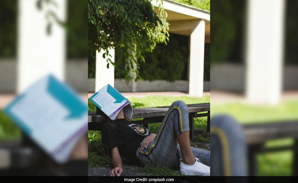 How to Maintain Consistency When Studying for Entrance Exams