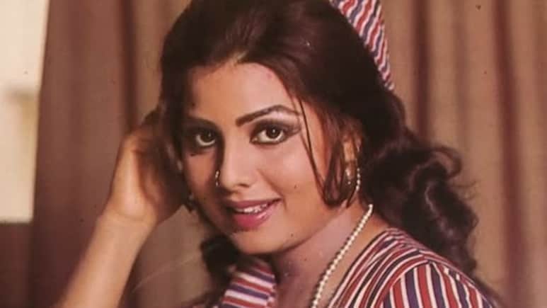 बॉलीवुड की मशहूर गायिका-अभिनेत्री सुलक्षणा पंडित का 71 वर्ष की आयु में निधन