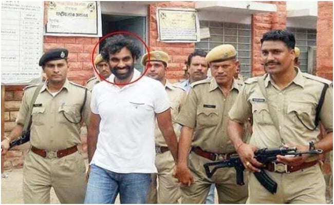 हत्या सहित 37 मामलों में वांछित 47 वर्षीय आनंद पाल सिंह की 24 जून को गोली मारकर हत्या कर दी गई थी.