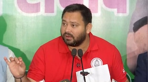 Tejashwi Yadav's Rs 30,000 Promise To Counter NDA's Poll Outreach To Women