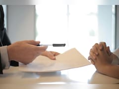 पिता के जाने के 2 हफ्ते बाद खुला बड़ा राज! बेटे को पता चला 18.5 लाख का लोन, इंटरनेट पर छिड़ी बहस