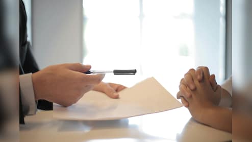 पिता के जाने के 2 हफ्ते बाद खुला बड़ा राज! बेटे को पता चला 18.5 लाख का लोन, इंटरनेट पर छिड़ी बहस