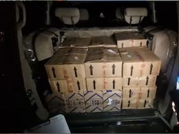 धार में आबकारी विभाग की बड़ी कार्रवाई, स्कॉर्पियो से 32 पेटी अवैध शराब बरामद, 2 तस्कर गिरफ्तार