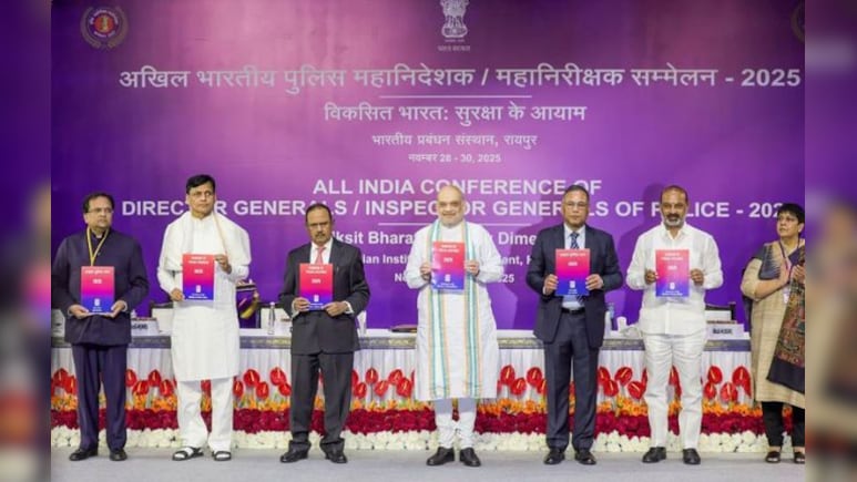 रायपुर में 60वीं DGP/IGP कॉन्फ्रेंस: अमित शाह का बड़ा ऐलान-  अगली बैठक से पहले नक्सलवाद होगा पूरी तरह खत्म 