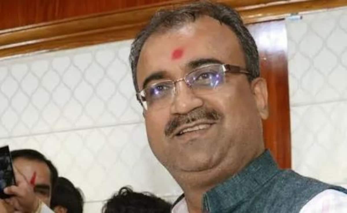 सम्राट मंत्रिमंडल से मंगल पांडे समेत बीजेपी ने 3 मंत्रियों का काट दिया पत्ता, जानें नाम