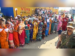 Bihar Election Voting Live: लखीसराय में वोटिंग के दौरान जमकर हंगामा, विजय सिन्हा के काफिले को भीड़ ने रोका