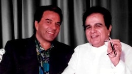 When Dharmendra "Fancied" His Screen Idol Dilip Kumar Was His Sibling