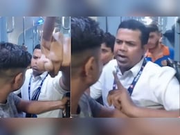 फाइन मारिए न...स्लीपर कोच में बेटिकट यात्रा करने पर पकड़ा गया पैसेंजर, जनरल में जाने को कहा तो भड़क उठा और फिर...