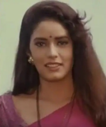 31 साल बाद भी 'ना कजरे की धार' वाली एक्ट्रेस दिखती है उतनी ही सुंदर, फैंस बोले- कोई श्रृंगार की जरूरत नहीं