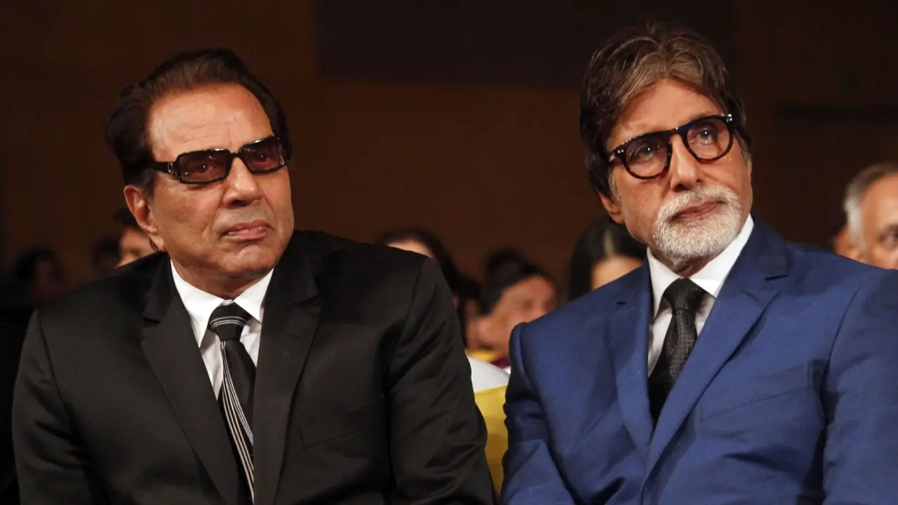 Amitabh Bachchan Remembers Dharmendra: "Another Valiant Giant Has Left Us"