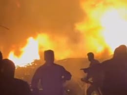 Ajmer Fire: अजमेर के दो गोदामों में रात 11 बजे लगी भीषण आग, 2 बजे तक उठती रहीं लपटें, इलाके में मच गया हड़कंप