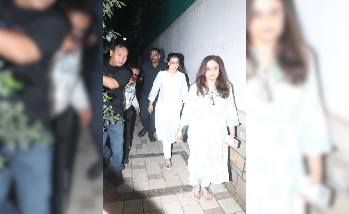 Kajol at Dharmendras residence