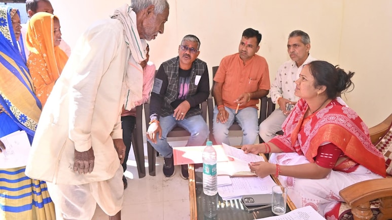 क्या सूरजपुर के अधिकारी बेलगाम हो गए हैं? मंत्री लक्ष्मी राजवाड़े के बयान से मचा हड़कंप