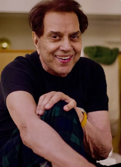 धर्मेंद्र की आखिरी फिल्म, इस तारीख को होगी रिलीज, अमिताभ बच्चन के नाती के साथ किया काम