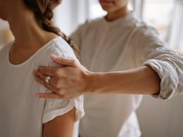 Bulletproof Your Shoulders: Use This Harvard Health-Approved Routine Of Working Out At Home