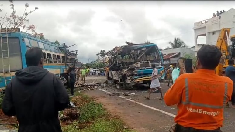 तमिलनाडु के तेनकासी में दो बसों की टक्कर, 6 लोगों ने गंवाई जान