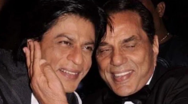 शाहरुख खान ने नम आंखों से दी धर्मेंद्र को विदाई, अनदेखी तस्वीर शेयर कर लिखा इमोशनल मैसेज