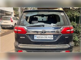 Bhopal Crime News: राजधानी में फिर बदमाशों का आतंक, थाने के सामने कॉलोनी में कारों में तोड़फोड़