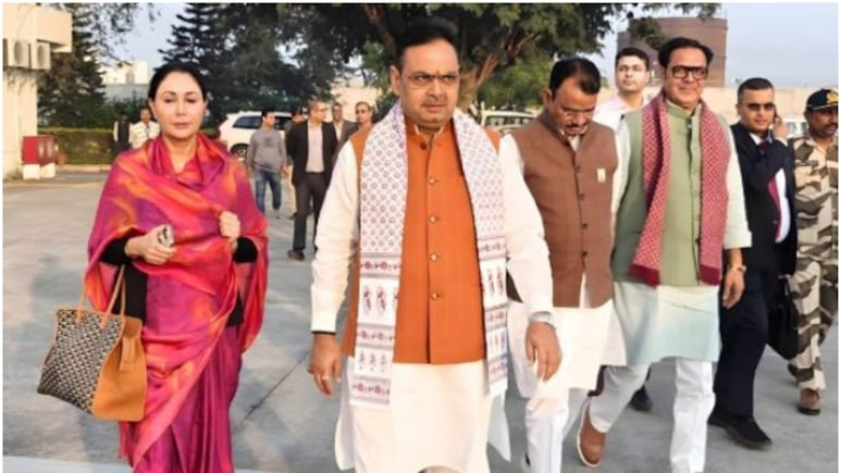 Nitish Kumar Oath Ceremony: राजस्थान CM भजनलाल शर्मा, दोनों डिप्टी सीएम के साथ बिहार रवाना, नीतीश कुमार की 10वीं ताजपोशी में होंगे शामिल