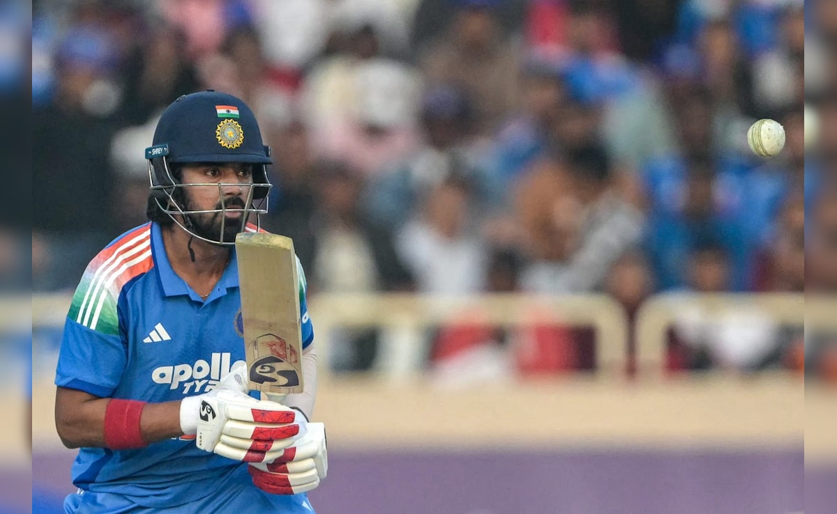 India vs South Africa Match LIVE Score: भारत का स्कोर 300 पार, फिफ्टी की ओर केएल राहुल