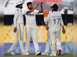 'सिराज का टैंक कभी खाली नहीं होता', गुवाहाटी टेस्ट में 'मियां भाई' की इस डेयरिंग को देख हैरत में डेल स्टेन