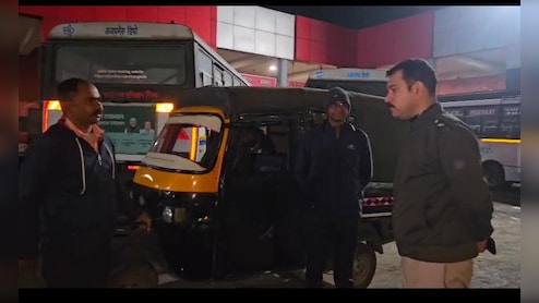 देर रात SP अमित कुमार उतरे सड़कों पर, चाकू–शराब जब्त, सतर्क पुलिसकर्मियों को मिला इनाम