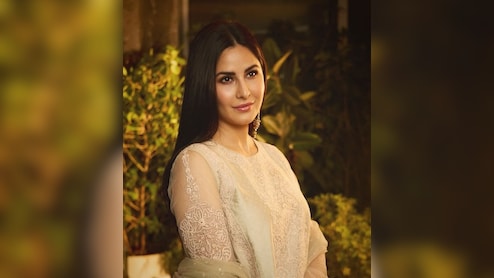 कैटरीना कैफ के चाइल्डहुड की 10 फोटो, सातवीं देख फैन्स बोले- पक्का ऐसा ही दिखता होगा बेटा 