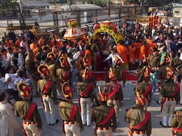 Baba Mahakal: बाबा महाकाल की निकली अंतिम सवारी, मन महेश रूप में भक्तों के दिए दर्शन, जयकारों से गूंजी उज्जैन नगरी