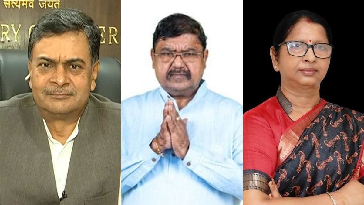 RK Singh, Ashok Agarwal, and Usha Agarwal (L-R) RK Singh, Ashok Agarwal, and Usha Agarwal (L-R)