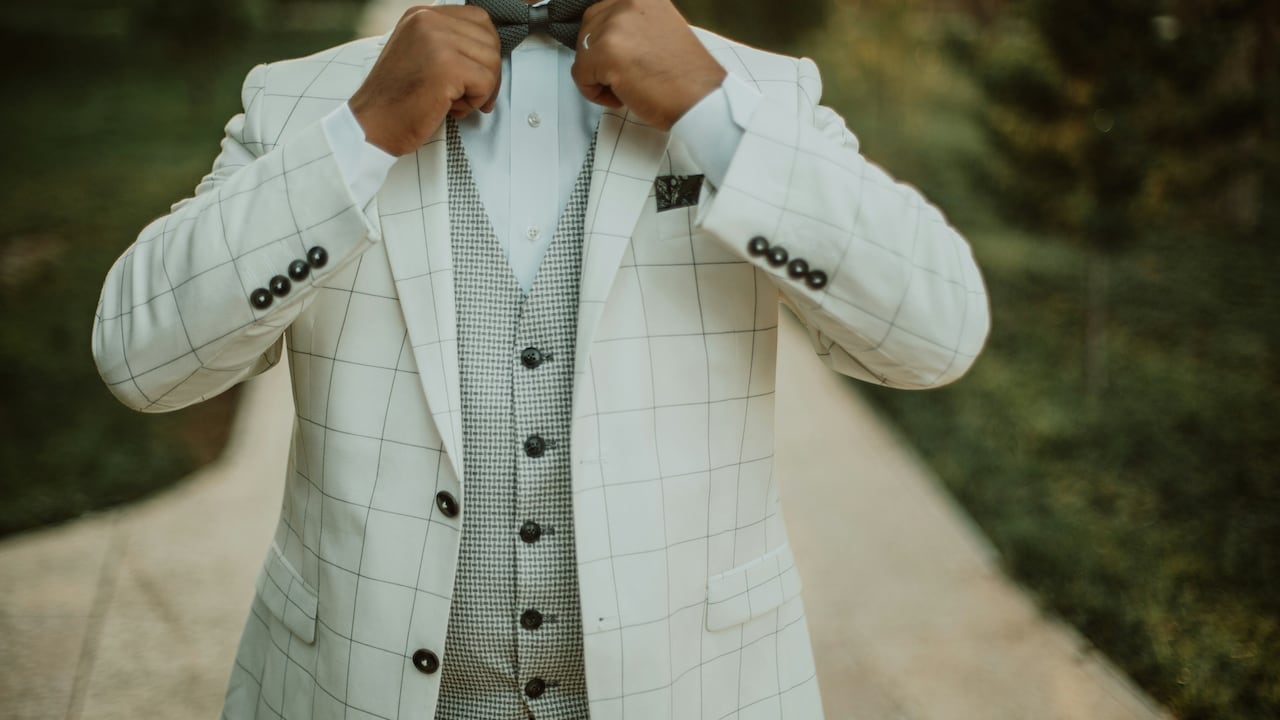 How To Pick The Right Suit Colour for Every Occasion and Avoid Overbuying