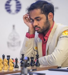 World Blitz: Arjun Erigaisi Stuns Magnus Carlsen, Nodirbek Abdusattorov To Emerge Joint Leader After 11 Rounds