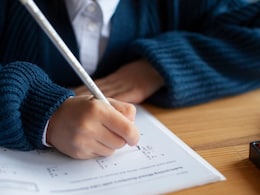 ICSE Exam Datesheet: इस दिन से शुरू होगी ICSE बोर्ड की परीक्षा, ऐसे डाउनलोड करें डेटशीट