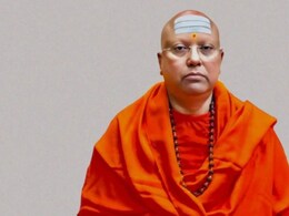 दिल्ली में 17 छात्राओं के यौन शोषण का आरोपी चैतन्यानंद के खिलाफ दिल्ली पुलिस ने दाखिल की चार्जशीट