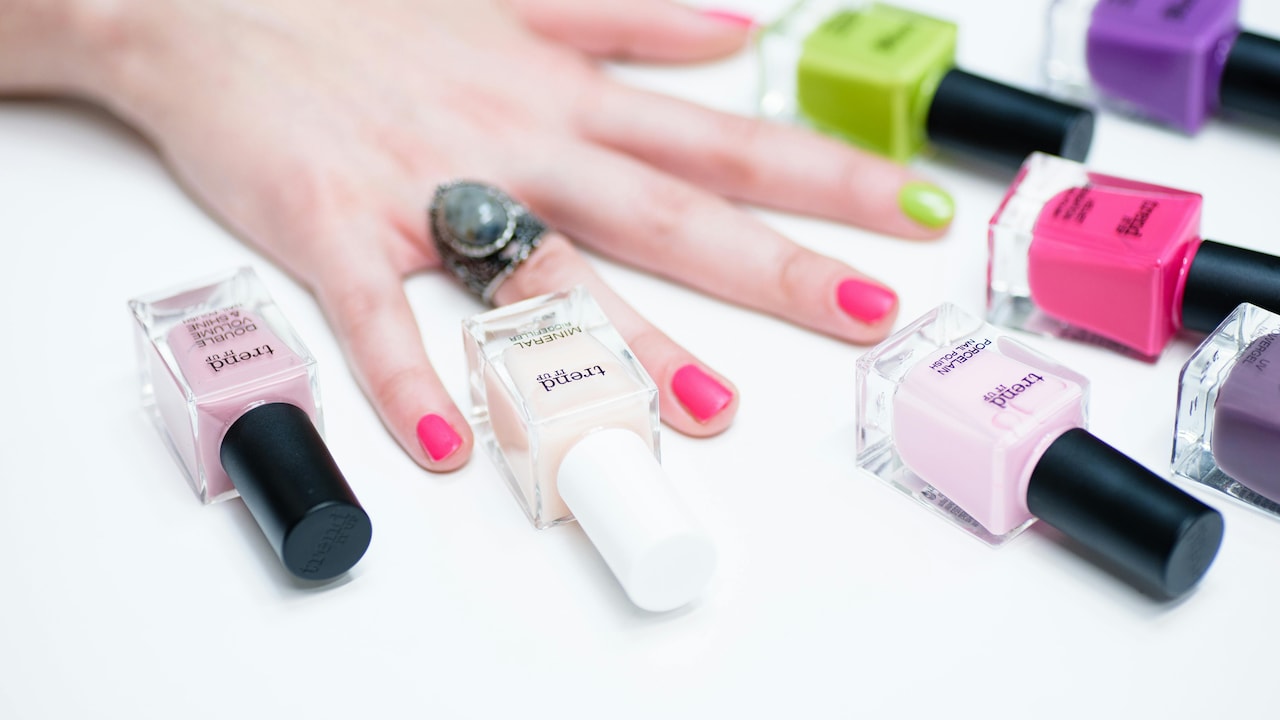 From nail Paint to stickers: Easy nail products that help you try new nail styles