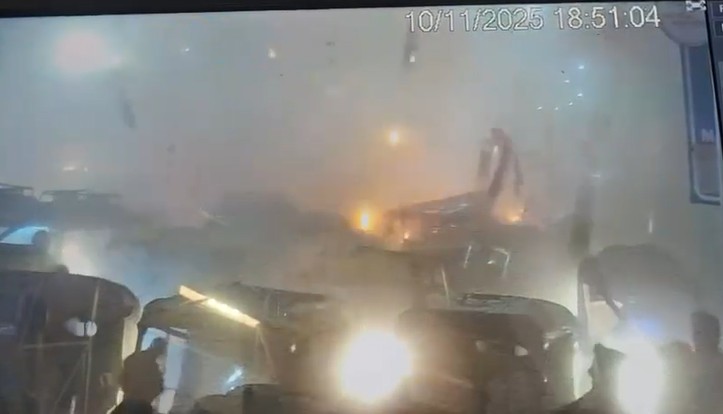 CCTV Shows Moment Car Blew Up On Jam-Packed Road Near Red Fort