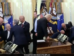 VIDEO: वजन घटाने वाली दवाइयों से जुड़े इवेंट में बेहोश होकर गिरा शख्स, एक दम से उठे ट्रंप, देखें हुआ क्या