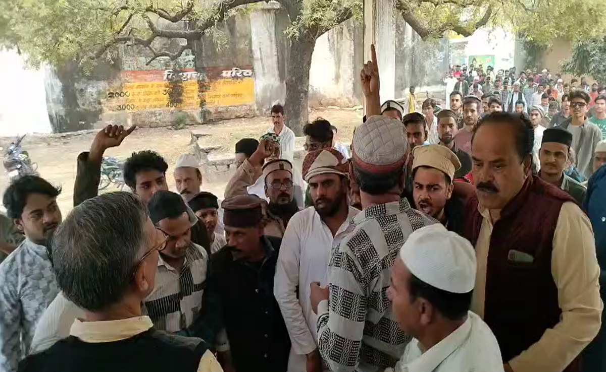Raisen Rape Case: मुस्लिम समुदाय ने उठाई फांसी की मांग; 6 वर्षीय बच्ची के साथ दुष्कर्म के बाद लाेगों में उबाल
