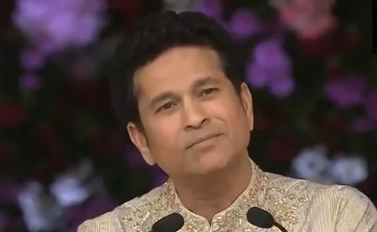 सचिन को 2011 वर्ल्ड कप के दौरान श्री सत्य साईं बाबा ने भेजी थी किताब, उसके बाद भारतीय टीम ने किया कमाल